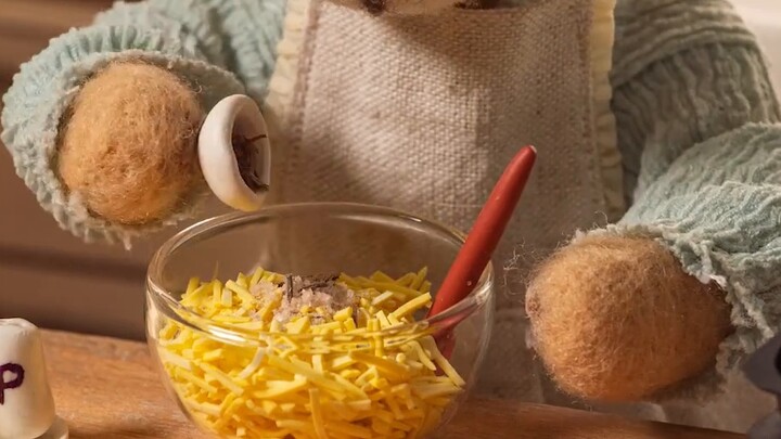 [Stop-motion animation time-lapse footage] VS finished product comparison