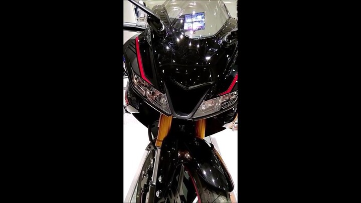 Yamaha R15