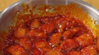 thịt heo cháy cạnh sốt Hàn