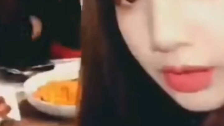 A fan mispronounced Sasha’s name—so cute and childish! Haha!