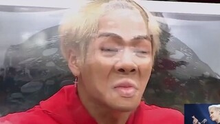 当明星遇上保鲜膜挑战，王嘉尔毫无偶像包袱，张杰秒变天蓬元帅