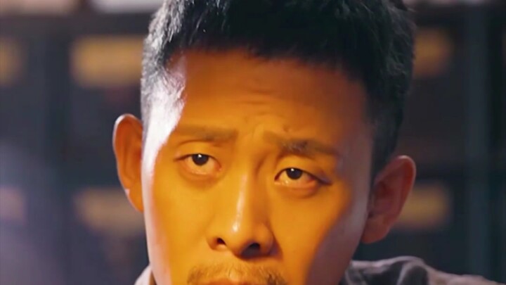 Coba lihat, mengucapkan kata-kata paling tajam dengan nada paling tenang—jangan sampai aku harus men