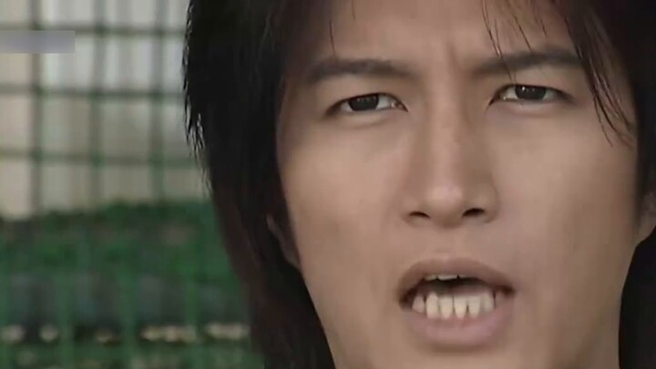 หนึ่งตอนต่อตอนของ Kamen Rider Blade (ตอนที่ 1)