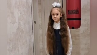 乌克兰校服一秒变装