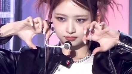 IVE – With bangs vs. no bangs: Which look has changed more?