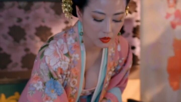 Zhou Haimei: Time Can’t Defeat a Beauty! I See a Shadow of Zhou Zhiruo in the Noble Consort Shu