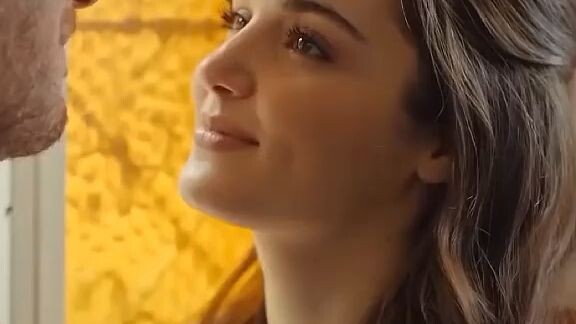 the way he looked at her🥰