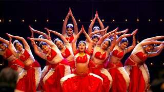 【自译】既是皑皑山雪，亦是灼灼红莲：山女颂——我不说你们也知道致敬的谁|印度歌舞|Shyla Nandini Video Song  Chithini