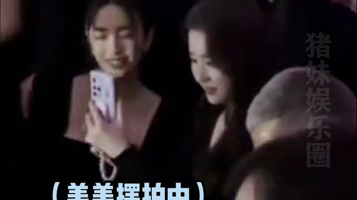 พี่สาวเทวดา: “ปกติฉันถ่ายด้วยกล้องหลัง กล้องหน้าค่อนข้างฝืดไปหน่อย~” #หลิวอี้เฟย #ถ่ายรูป #ถงลี่ยา