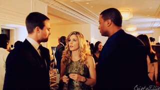 Arrow || Oliver & Felicity - Figure 8