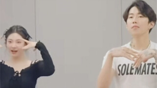 พัคแจบอมแสดงท่าเต้นละครของฉัน.mp4