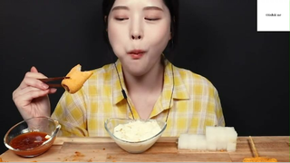 Mì gói xào + mì gói xào phô mai + gà chiên giòn rụm 2#oshiinee