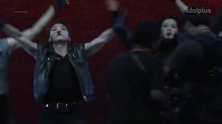 seventeen shadow,march & hot performance @ AAA