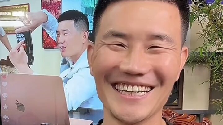 Tôi siêu uy! Học Gà Tử, cậu phải học cho thật tốt đấy