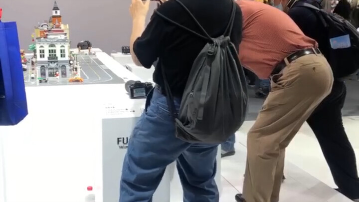 Trải nghiệm chống rung trên sân khấu Fuji hahaha