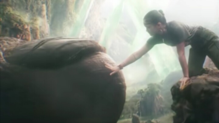 #MovieGodzilla vs. Kong 2 Aku tak bisa menggenggam tanganmu, tapi aku mengerti hatimu.