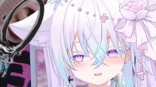 Bagaimana aku bisa seperti orang bodoh yang terpaku pada pelat baja? !