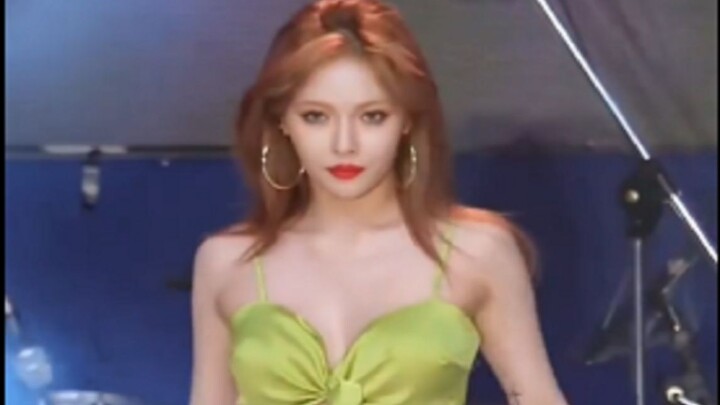 【Kim Hyun-ah】Looking back at the horse's legendary stage—did anyone get hooked on this? Who could po