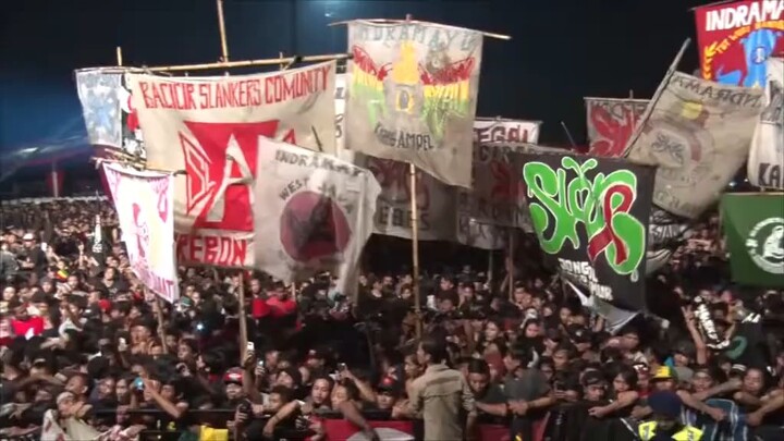 Slank bawain laguseperti para koruptor, banyak bendera dulu tapi sekarang cuma tinggal kenangan piss