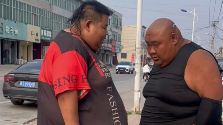 Rasanya benar-benar nikmat! Terima kasih atas perhatian dan dukungan kalian semua.