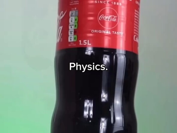 فيزياء عجيبة