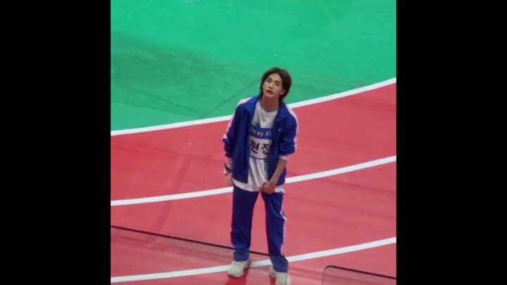 220801 MBC Spesial Chuseok 2022: Pertandingan Atletik Idola Dimulai! (Cut Huang Xuan Chen dari Stray