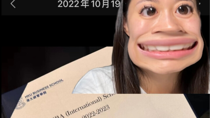 كانت المنحة الدراسية التي حصلت عليها أعلى مما توقعت بـ ١٠٠ ألف. لقد صُدمت.