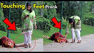 Touching People on Feet Prank | Funny Reactions | LahoriFied Pranks