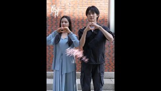 the gesture dance moment of Qingyu and Mingsheng🎬🥰👸 #จางจิ้งอี๋ #ZhangjingYi ZhouYiran #HuanYu