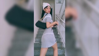 Set đồ thể thao mặc là đẹp