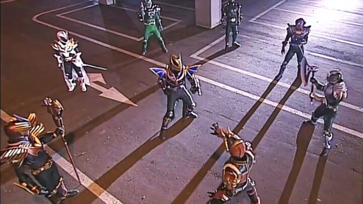 The famous scene of the Dragon Rider transforming into the Night Rider, with 13 knights fighting in 