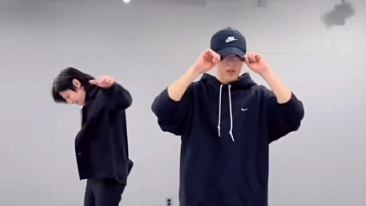 [Won-sunyoung] Why are there still fake moves in the cha dance? Please share the original cha versio