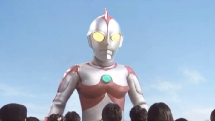 The impressive lines in Ultraman and the Mandarin dubbing make me feel even more profound
