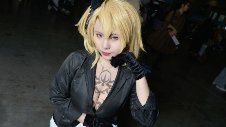 [luca kaneshiro cos to] a little bit about lucy