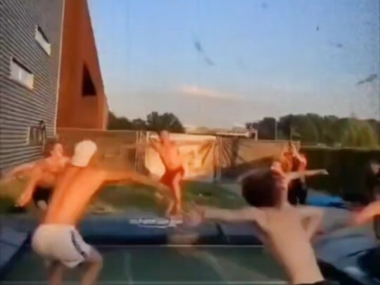 คุณเองก็มีเครื่องหมายคำถามมากมายเหมือนกันใช่ไหม???