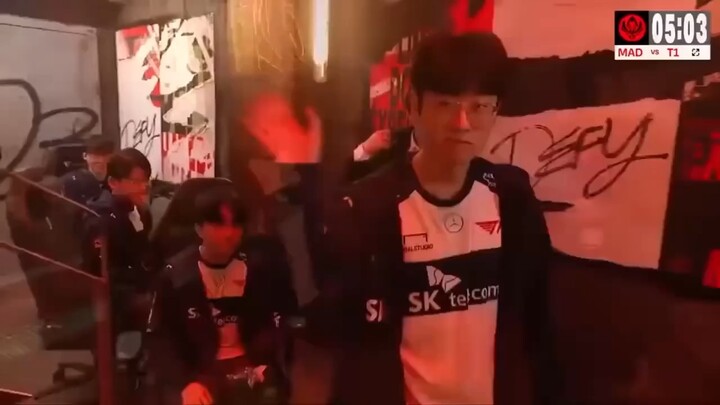 Tê Liệt sau trận thua GenG