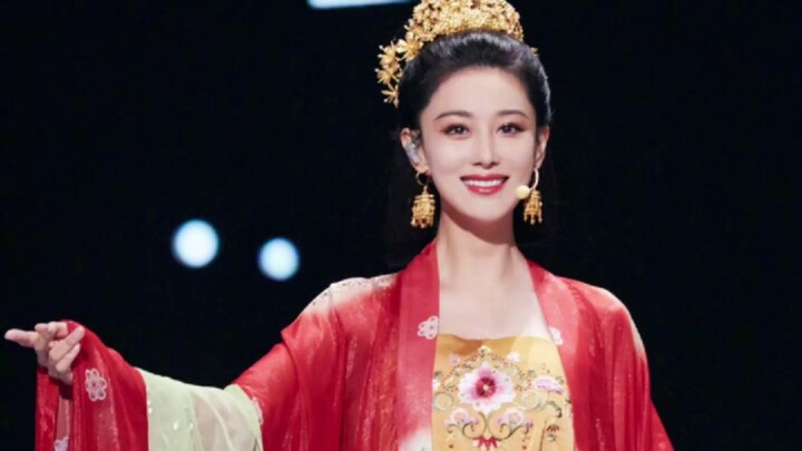 Ada yang bilang anting yang saya buat tidak cocok dipakai, hanya cocok untuk dikoleksi, apakah benar