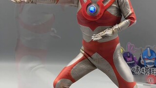 Origin Studio (Patung Asal Seri 2) Patung Cahaya Potong Ultraman Ace 1/8