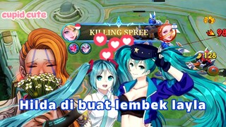 Hilda pun sampe kabur di buat layla