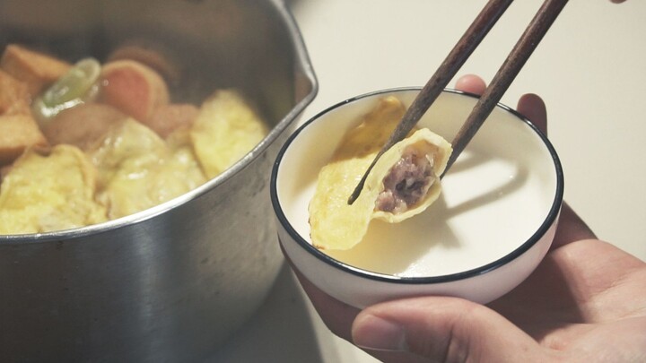 Food making- How to make the egg wrap the meat perfectly