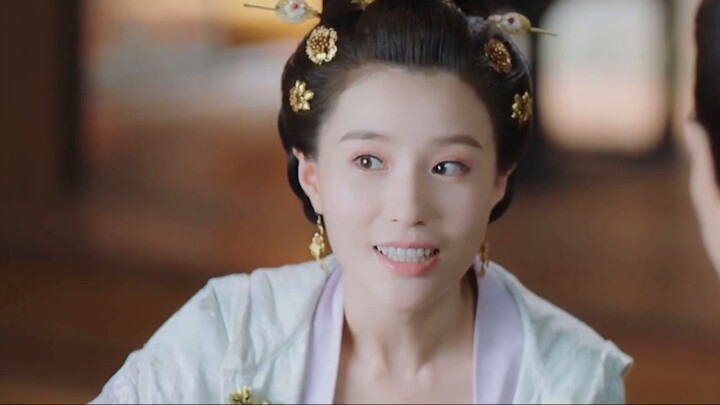 Luo Yunxi x Yang Chaoyue | Dikenal juga sebagai: Bagaimana saya bisa menjadi ayah majikan saya? ....