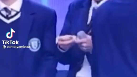 NCT dream  buka permen