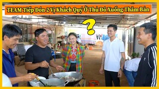 Quanglinhvlogs || Tiếp Đón 2 Vị Khách Quý Từ Thủ Đô Xa Xôi Đến Thăm Bản Làng Team Châu Phi Giúp Đỡ
