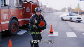 大量盐酸发生泄露，消防员竟然靠着一辆货车解决危机