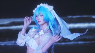 黑海岸边的蒙娜丽莎