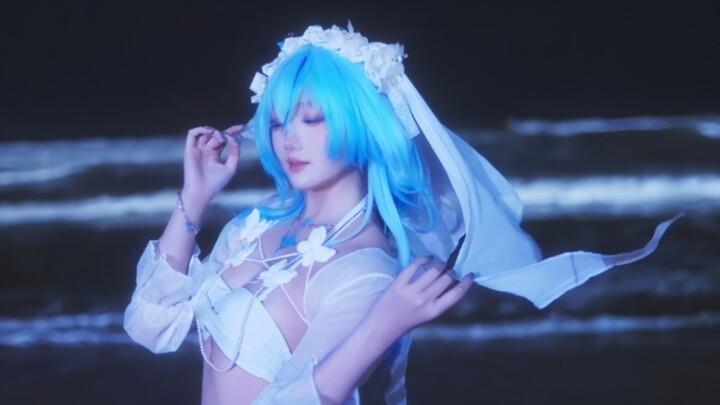 Mona Lisa by the Black Sea Coast