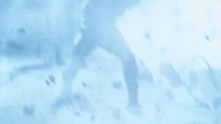 يا أطفال، هذه ركبة من حديد! أروع ظهور على الإطلاق!