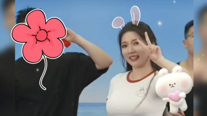 可爱炸裂还夹杂着一丝幽默的kk小朋友 真的好happy