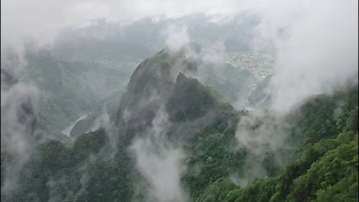 Wisata Zhangjiajie ini memang mantap!