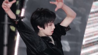 【TF عائلة تونغ يو كون】 رقصة منفردة مباشرة لـ Seventeen "THANKS"